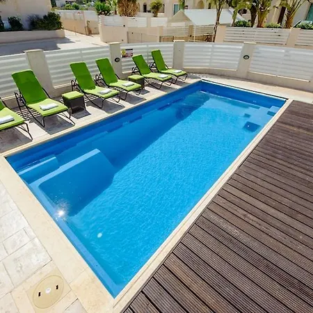 Villa Oceanview 024 *