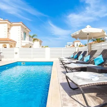 Villa Oceanview 024 *